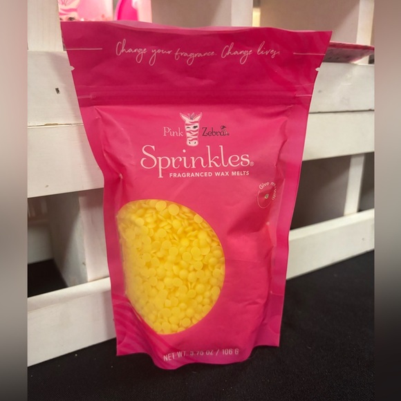 Pink Zebra Sprinkles - Picture 1 of 2